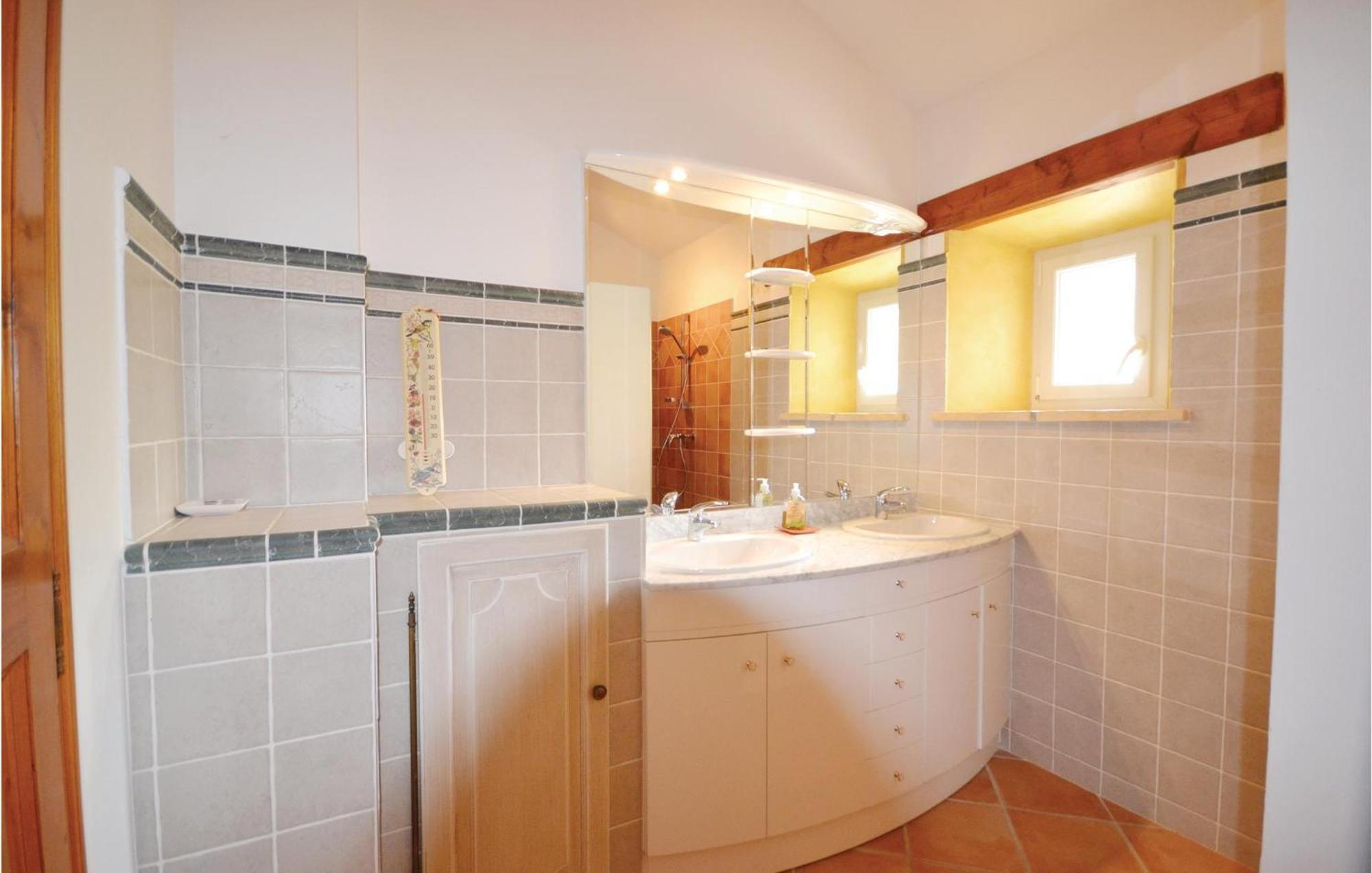 Awesome Home In Bollene With Wifi Exteriér fotografie