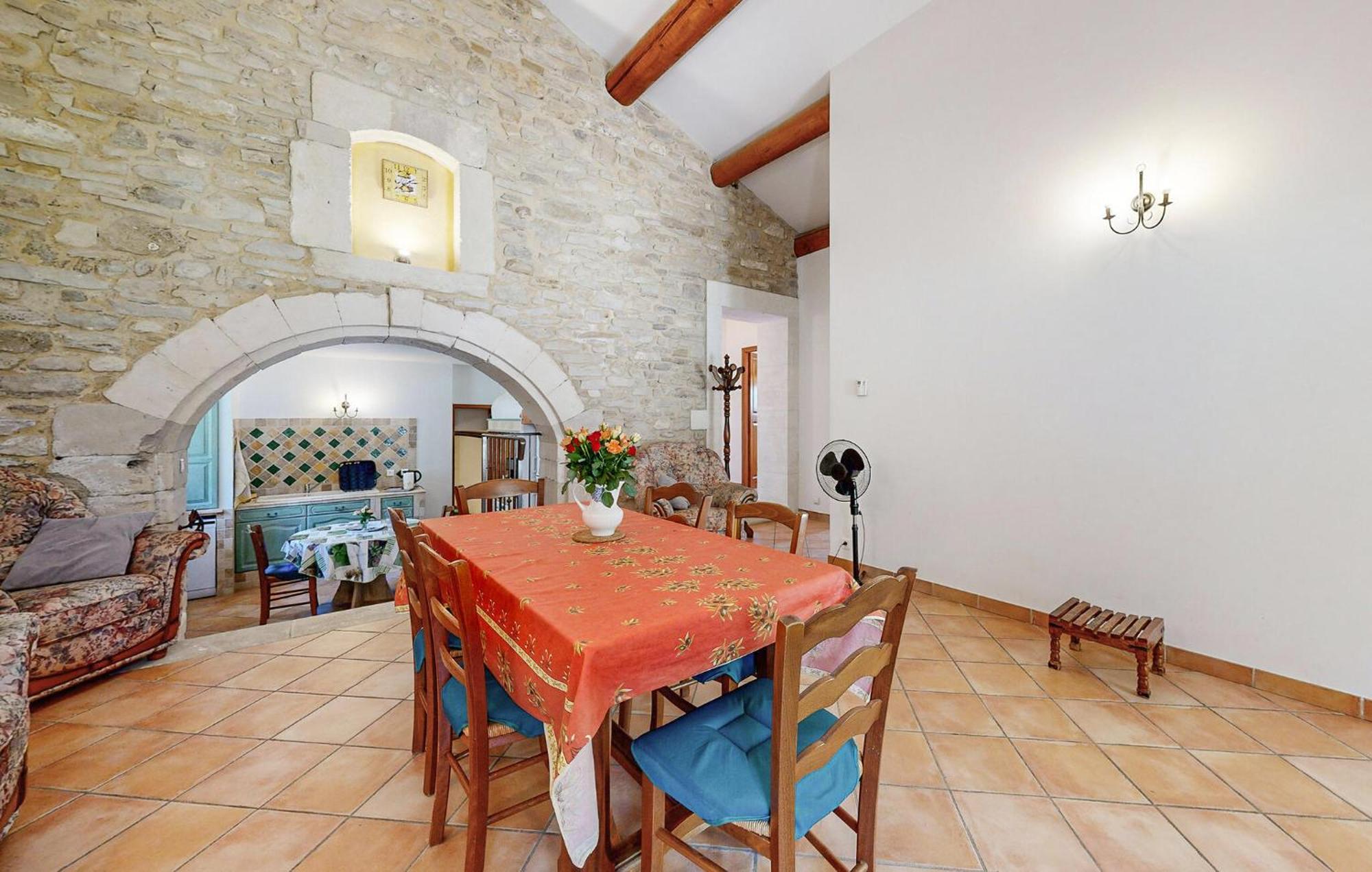 Awesome Home In Bollene With Wifi Exteriér fotografie